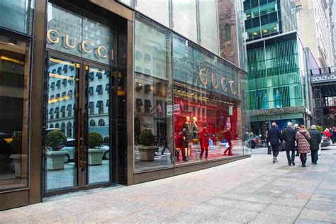 gucci store nyc 5th ave|gucci store new york photos.